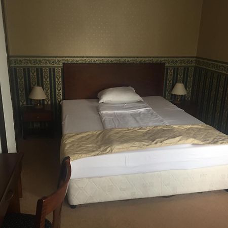 Chateau Montagne Hotel Troyan Troyan  Luaran gambar