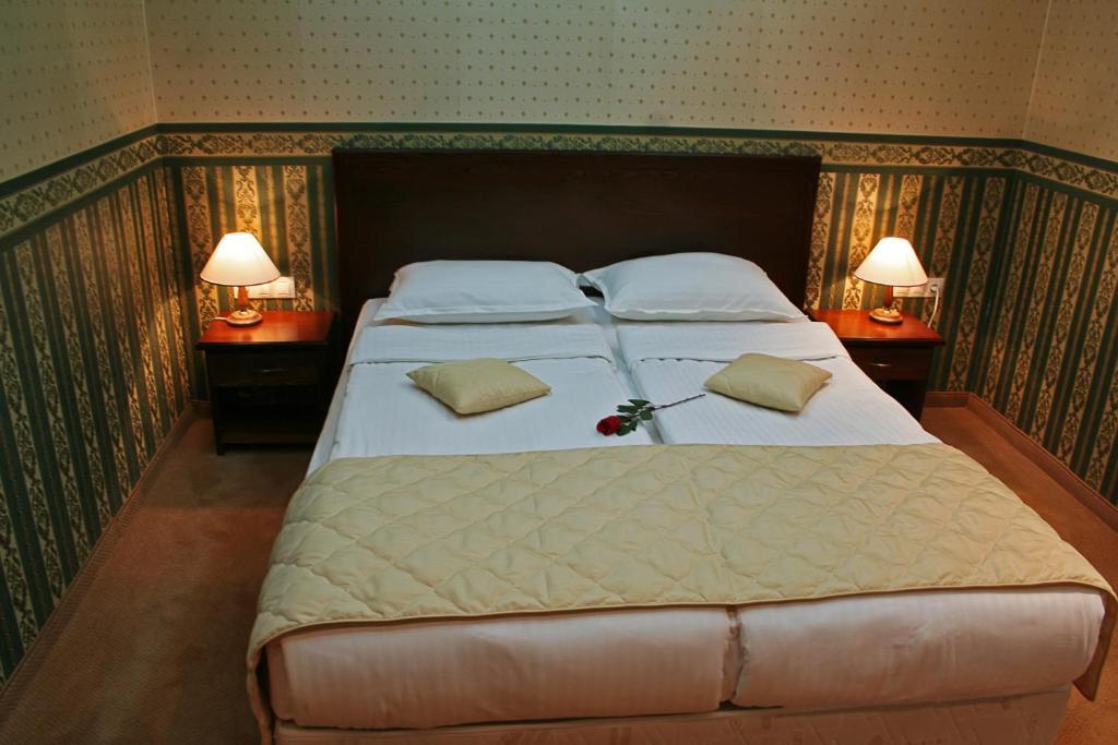 Chateau Montagne Hotel Troyan Troyan  Bilik gambar