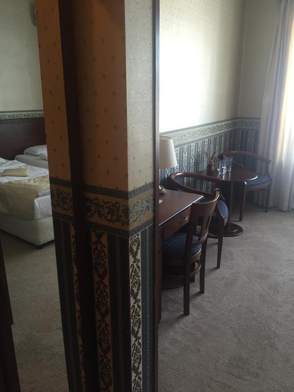 Chateau Montagne Hotel Troyan Troyan  Luaran gambar